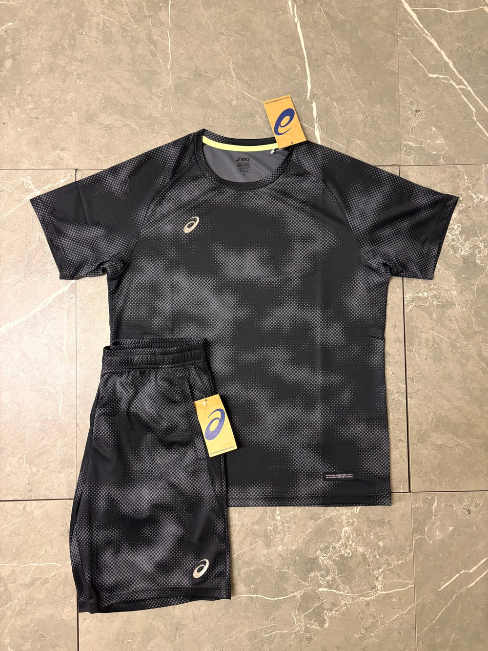 Asics Black Digital Cloud 2 Piece Set